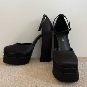 Mary Jane Platform Heels